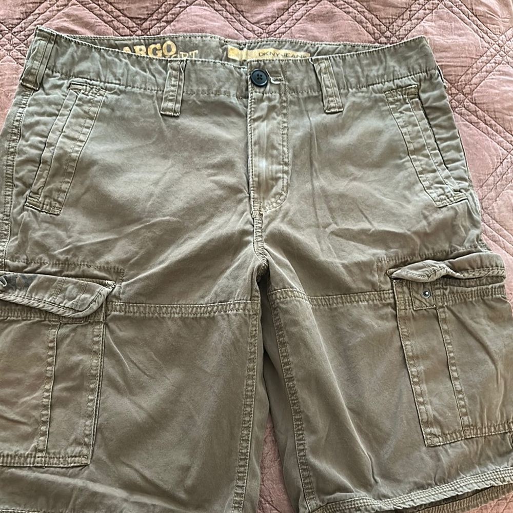 DKNY Men's Cargo Shorts - Brown